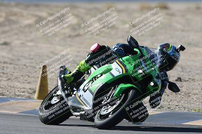 media/Jan-15-2026-Racers Edge (Thu) [[dfebeb70ab]]/2-A Group/Session 2 (Turns 9 and 8)/